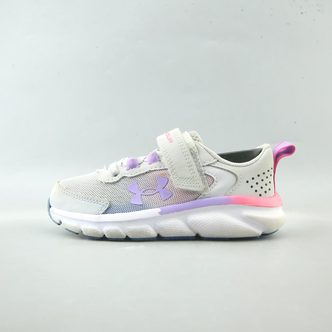 UNDER ARMOUR CHARGED ASSERT 9