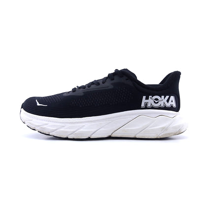 HOKA ONE ONE  ARAHI 7