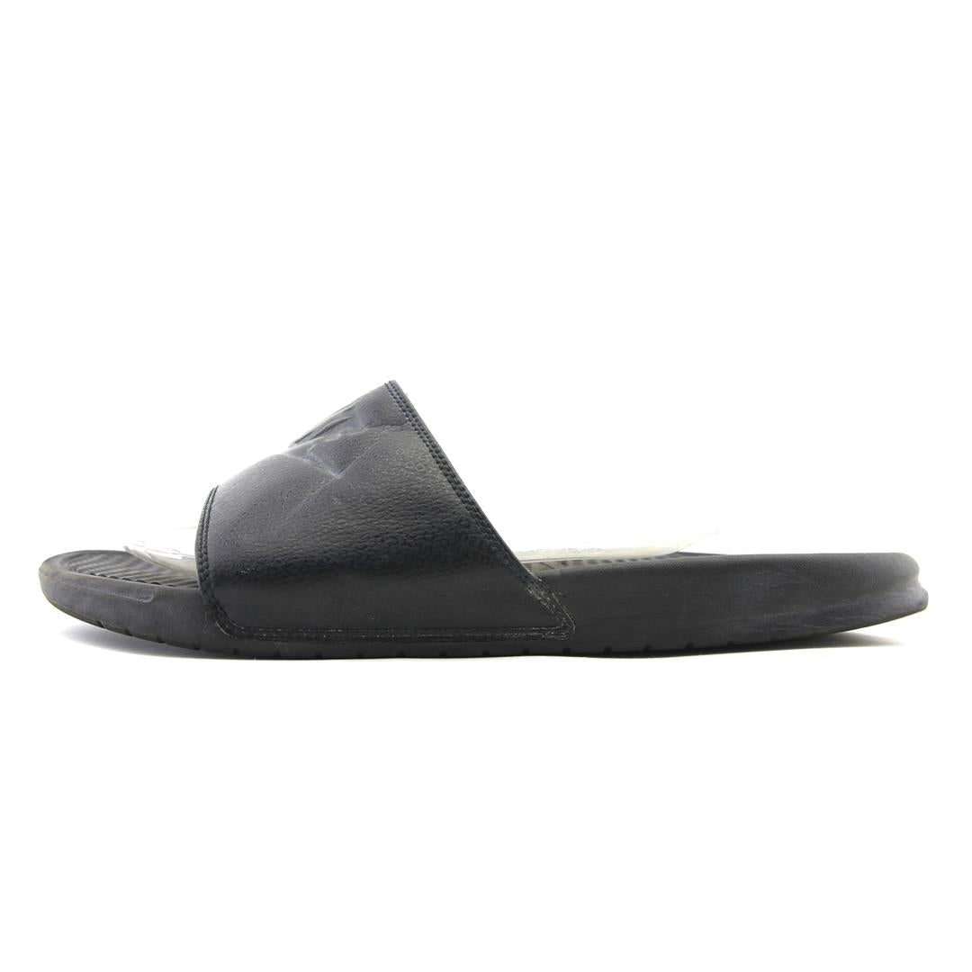 NIKE  BENASSI JDI