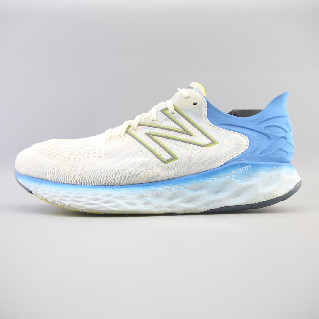NEW BALANCE FRESH FOAM X 1080V11