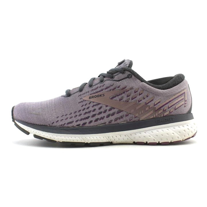 BROOKS GHOST 13