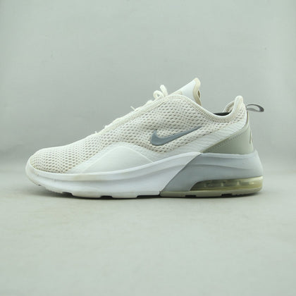 NIKE AIR MAX MOTION 2
