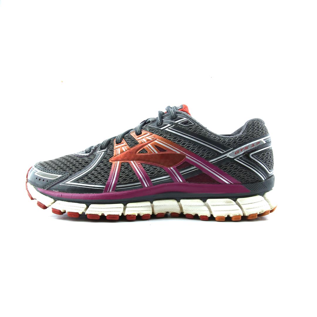 BROOKS ADRENALINE GTS 17