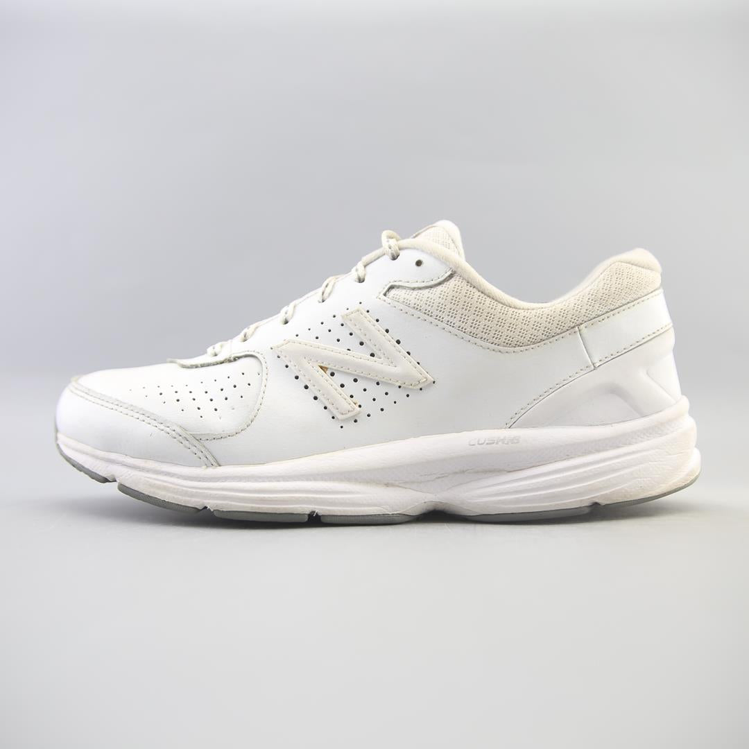 NEW BALANCE 411V2