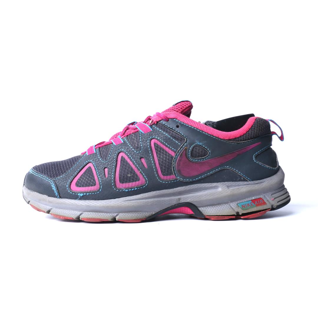 NIKE AIR ALVORD 10