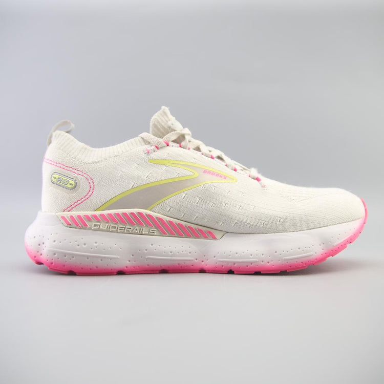 Buy Brooks Shoes Online In Pakistan Khazanay.Pk