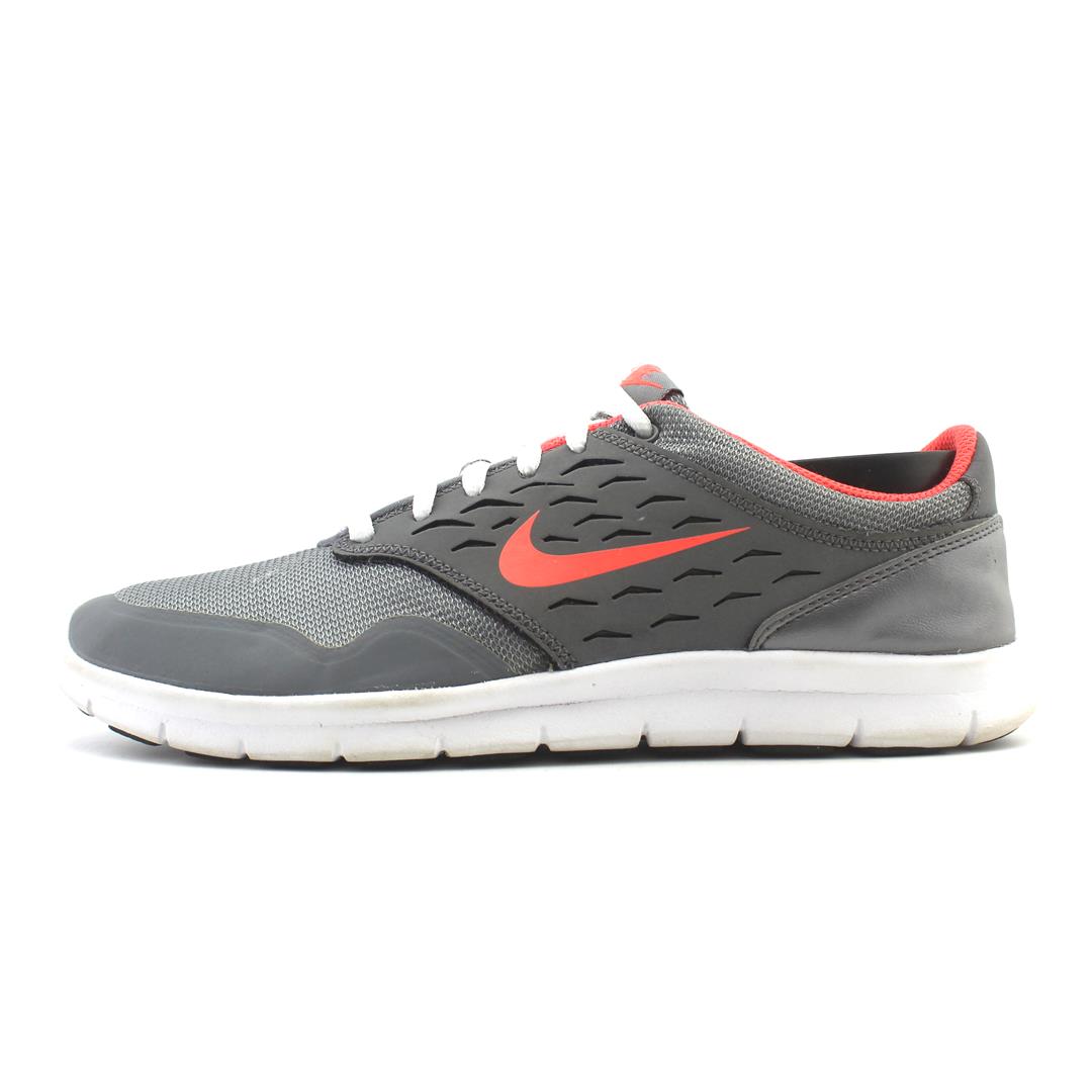 NIKE  ORIVE