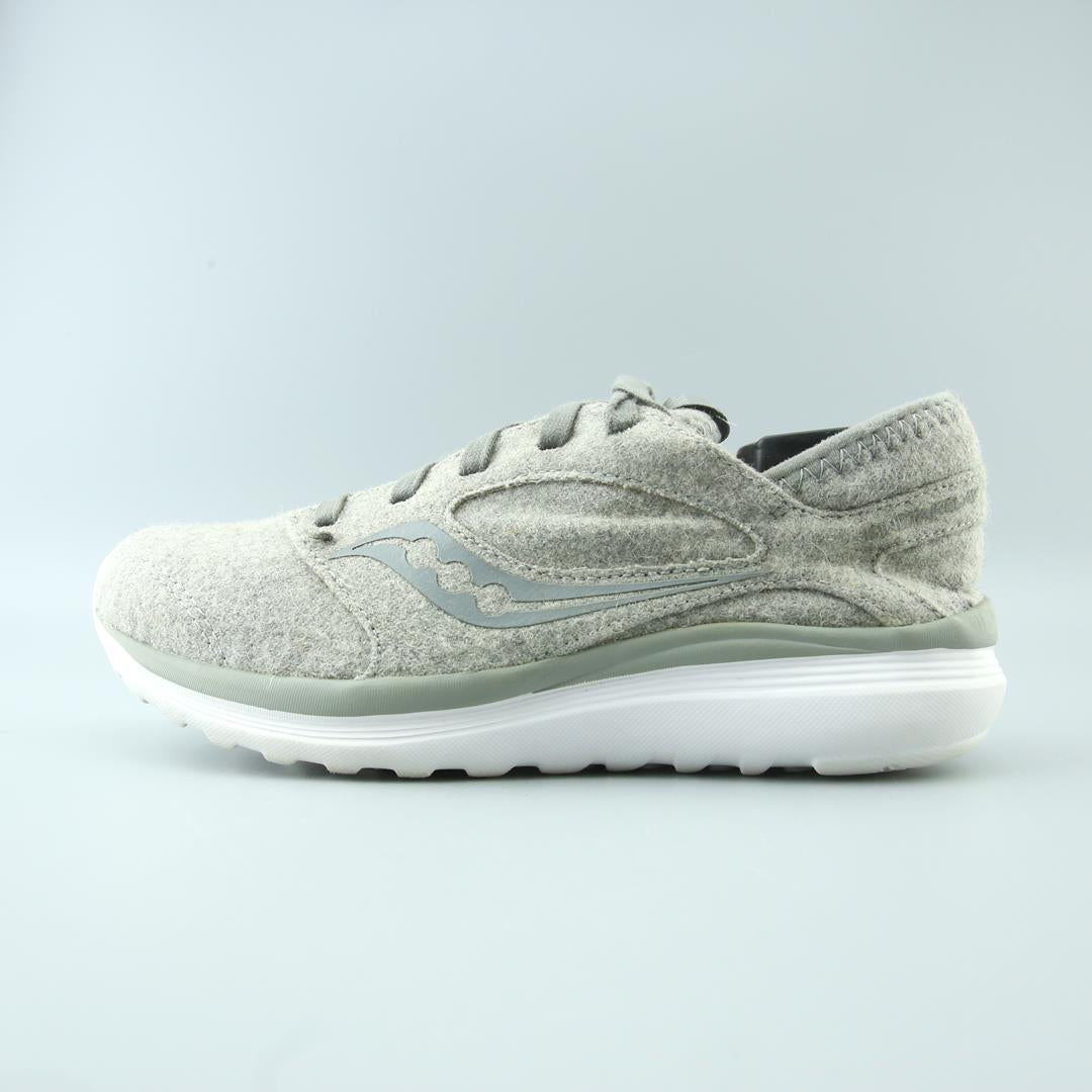 SAUCONY KINETA RELAY