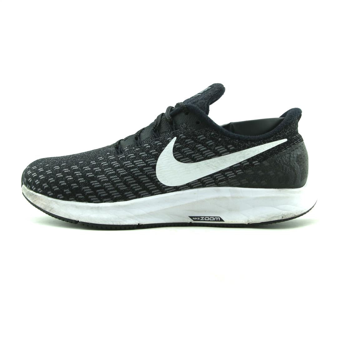 NIKE  AIR ZOOM PEGASUS 35
