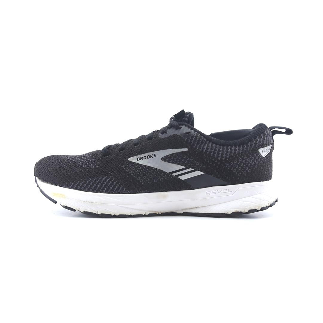 BROOKS REVEL 5