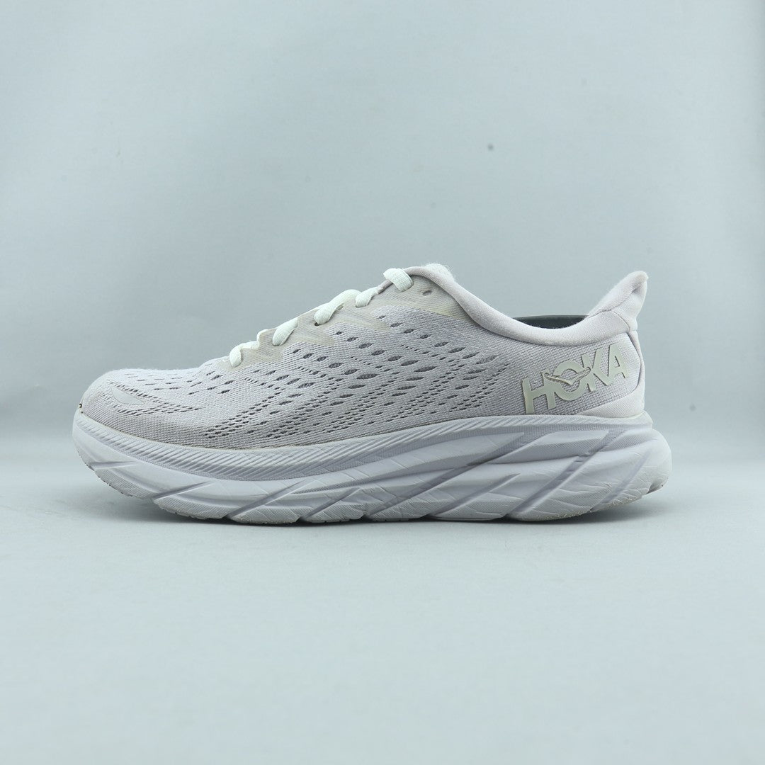 HOKA ONE ONE CLIFTON 8