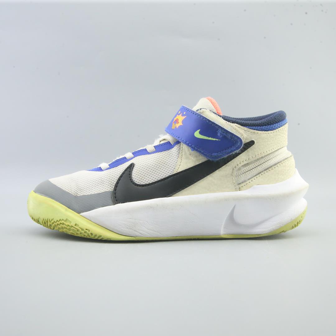 NIKE TEAM HUSTLE D10