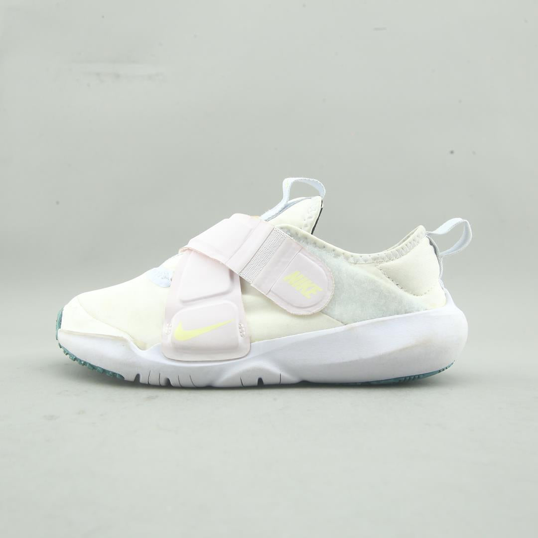 NIKE FLEX ADVANCE