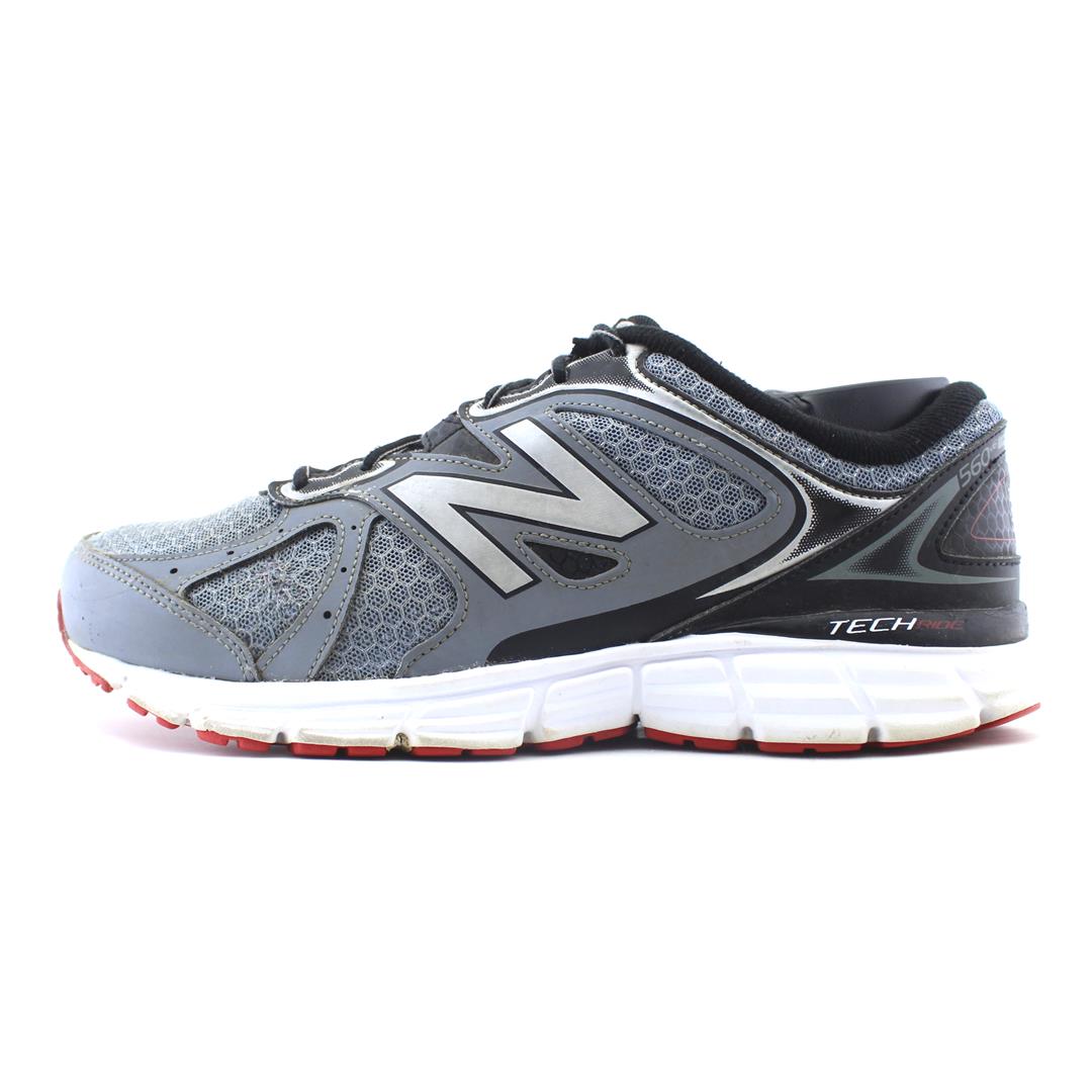 NEW BALANCE 560 V6