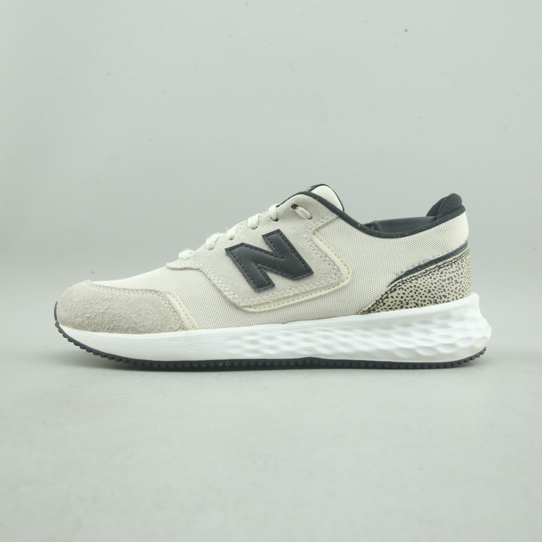 NEW BALANCE X70V1