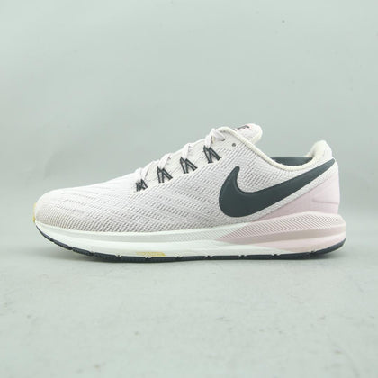 NIKE AIR ZOOM STRUCTURE 22