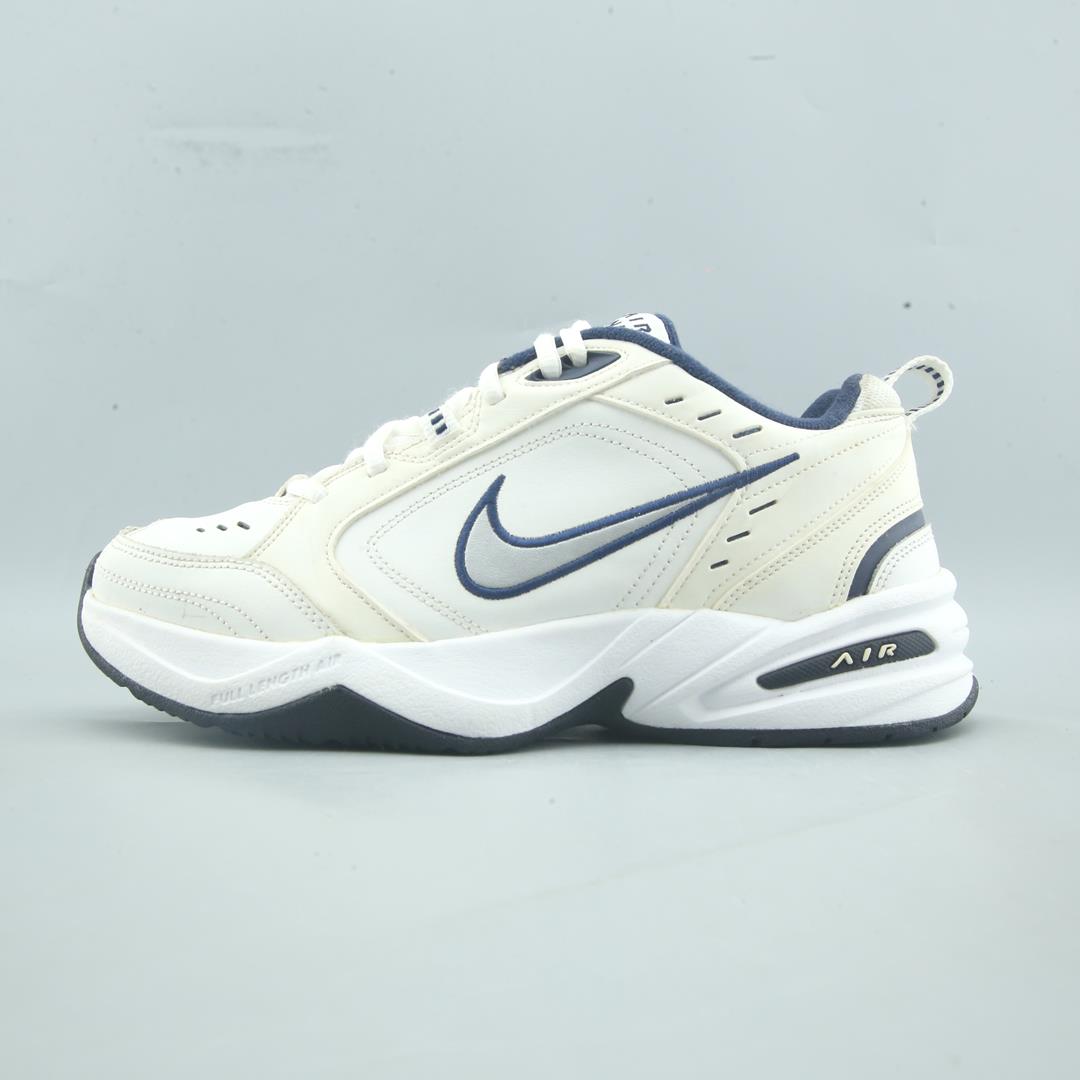 NIKE AIR MONARCH