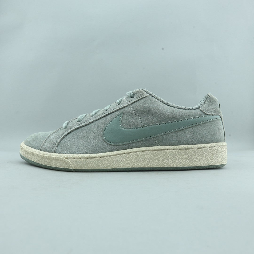 NIKE COURT ROYALE