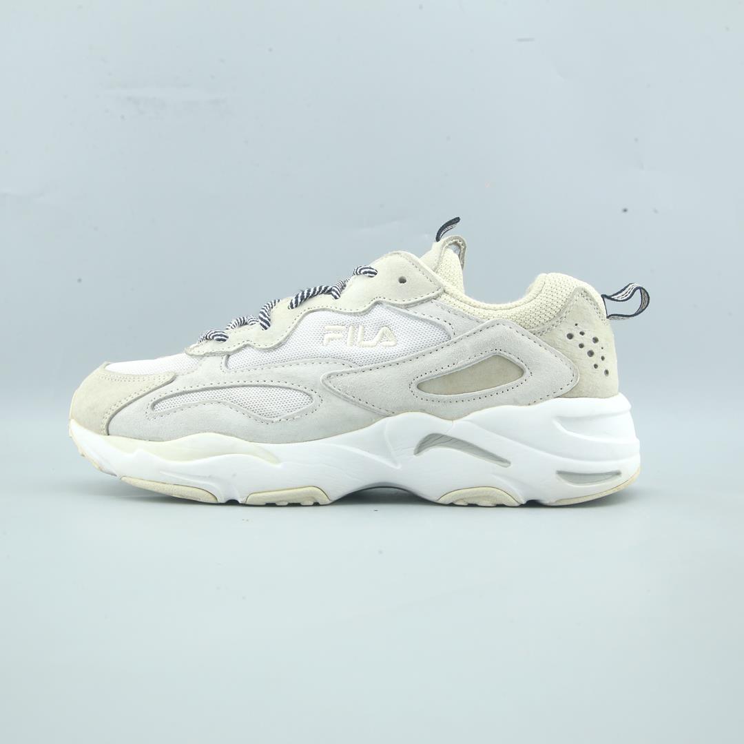 FILA RAY TRACER