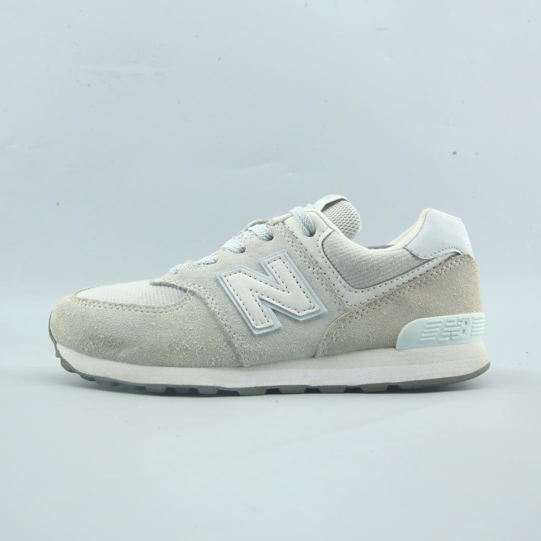 NEW BALANCE 574