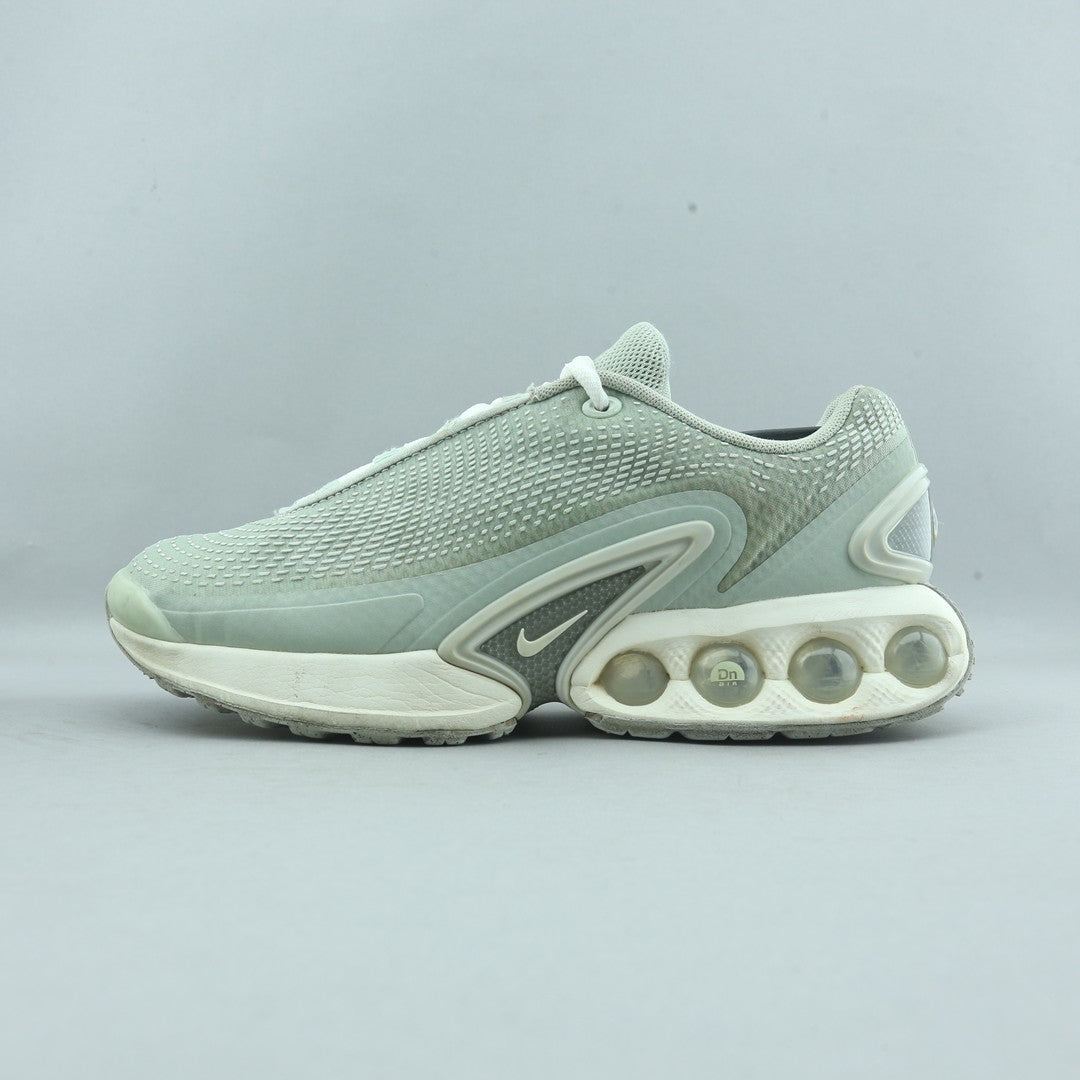 NIKE AIR MAX DN