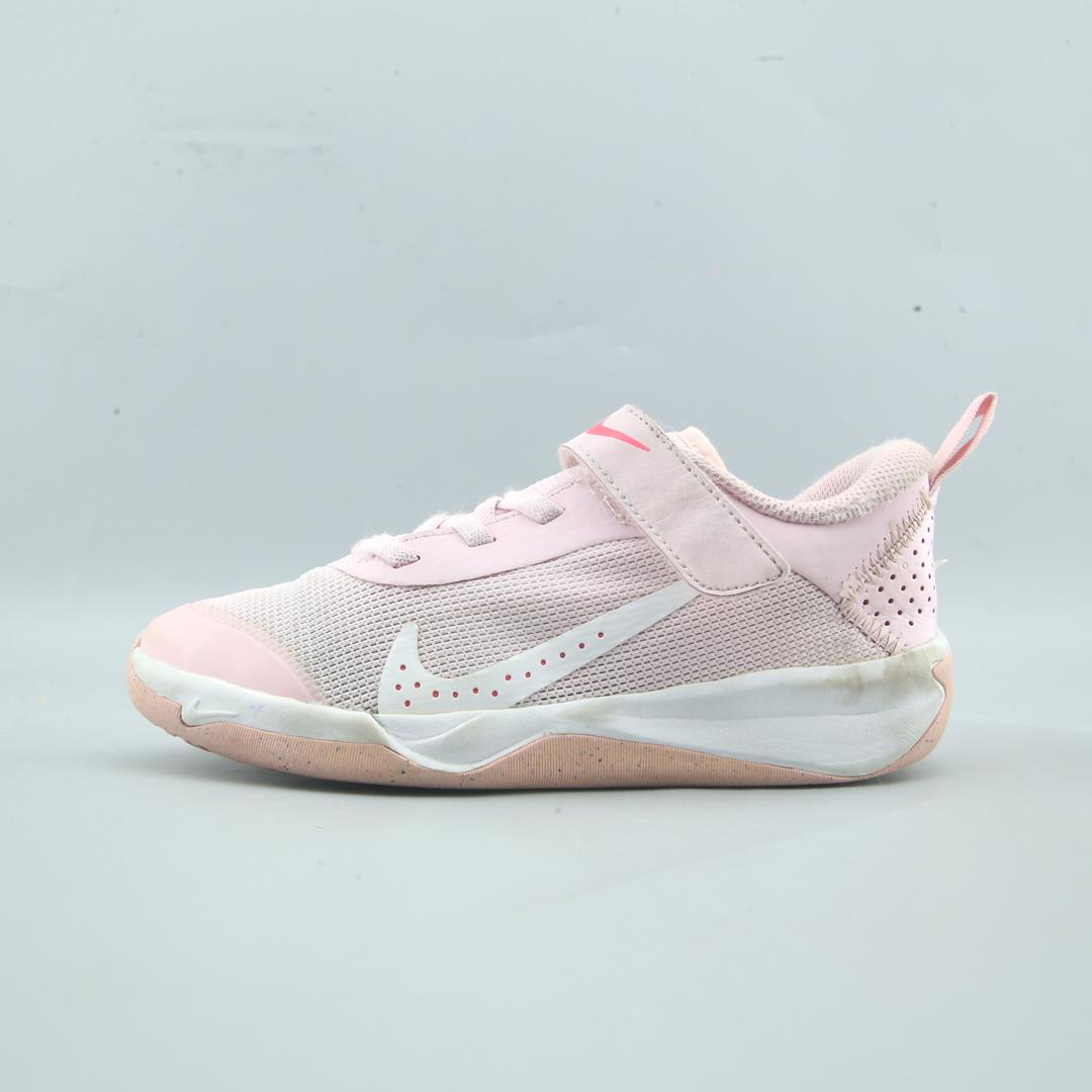 NIKE OMNI MULTI-COURT