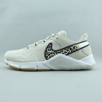 NIKE LEGEND ESSENTIAL 2 PRM