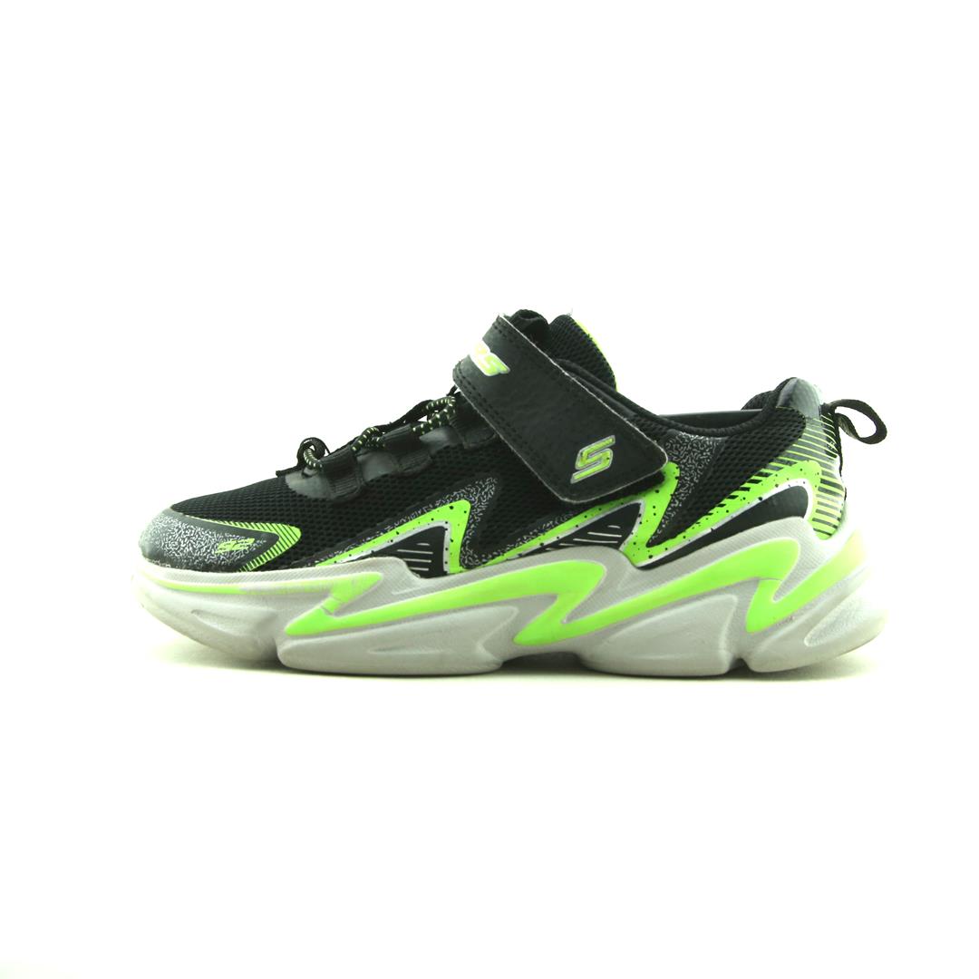 SKECHERS MEMORY FOAM