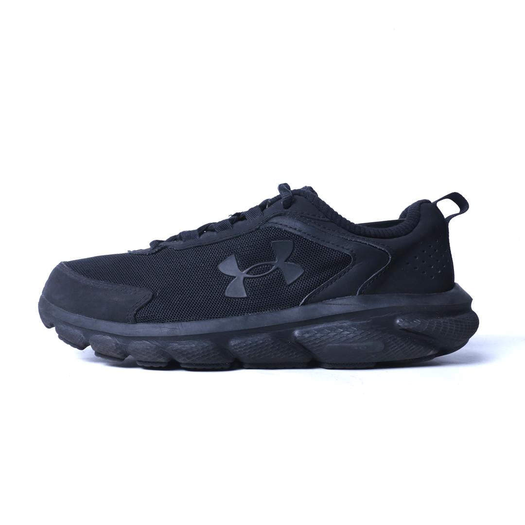UNDER ARMOUR CHARGED ASSERT 9