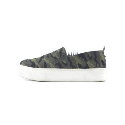 STEVE MADDEN .