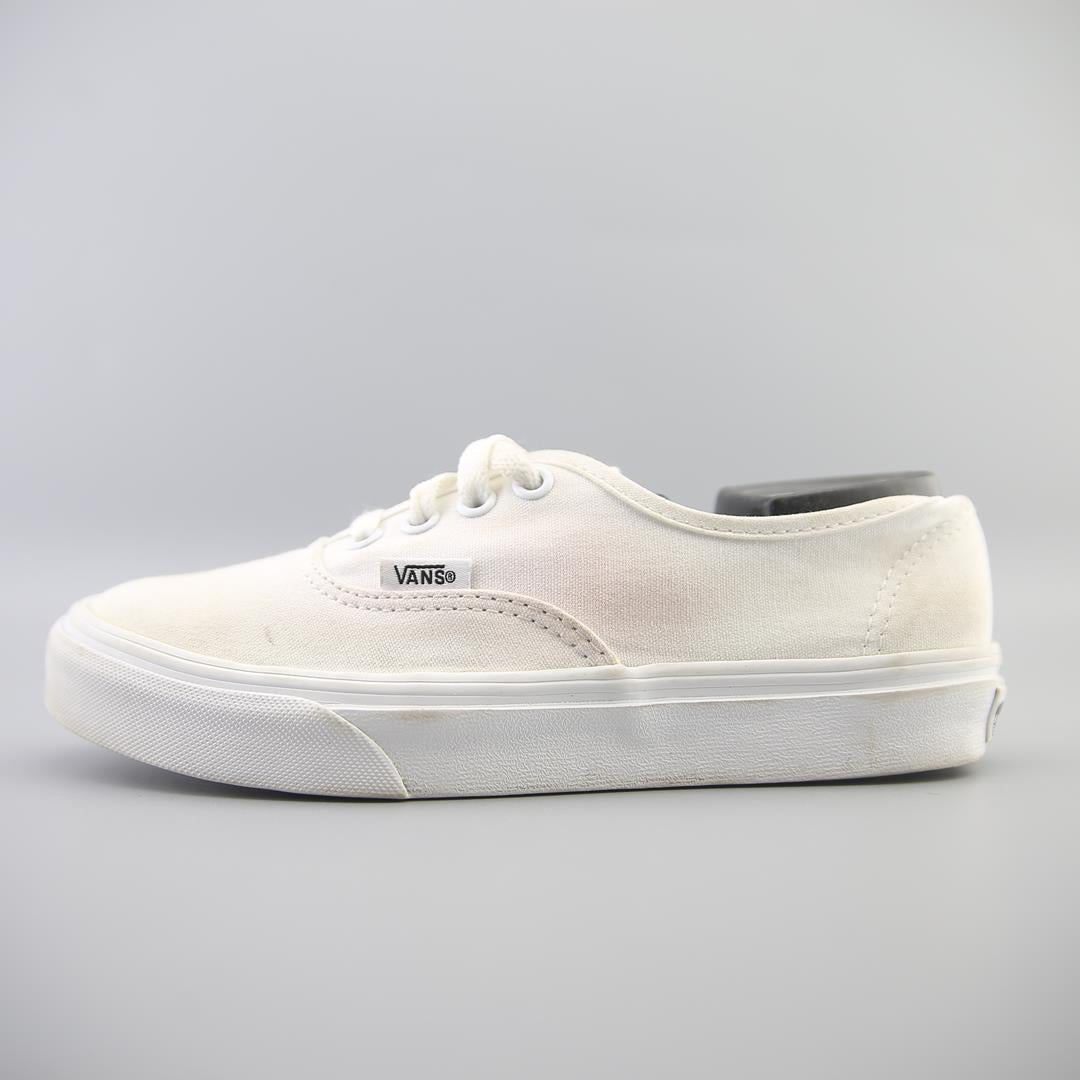 VANS AUTHENTIC