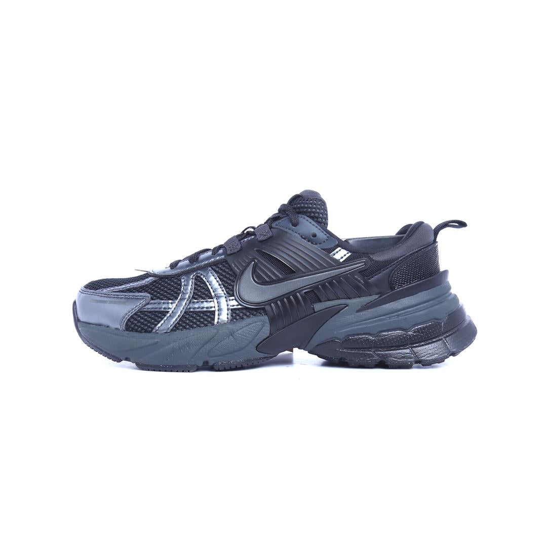 NIKE  V2K RUN