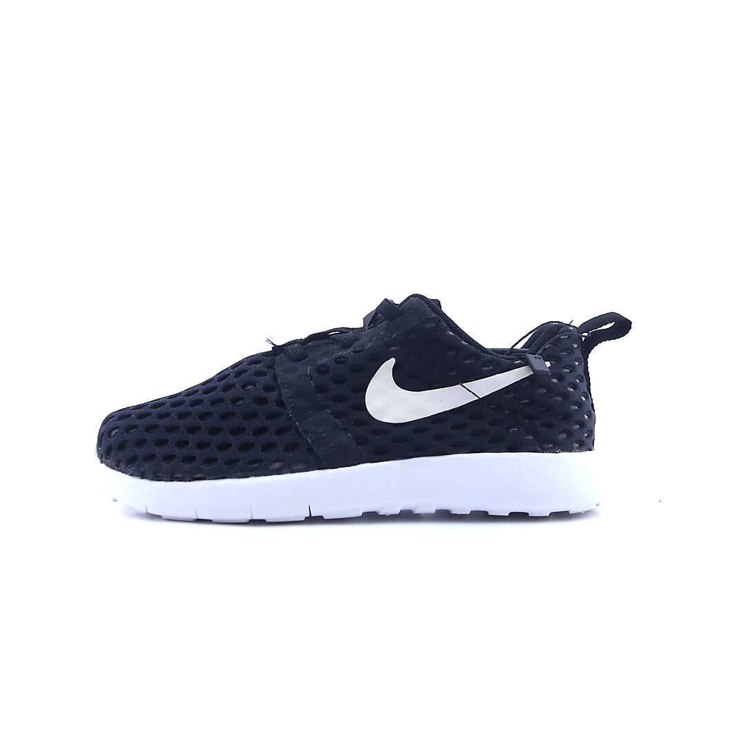 NIKE TANJUN