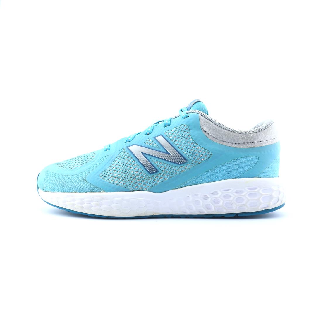 NEW BALANCE 720V4