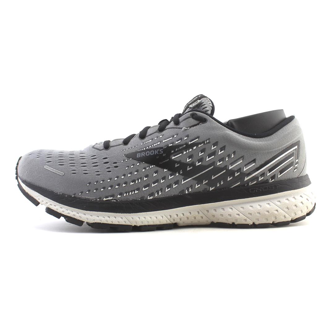 BROOKS GHOST 13
