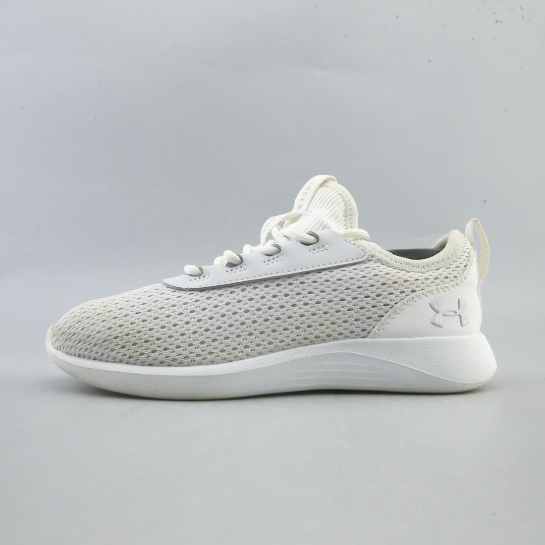 UNDER ARMOUR  SKYLAR 2