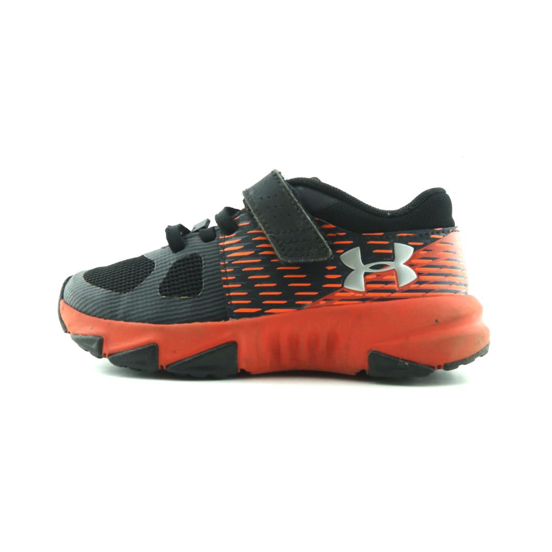 UNDER ARMOUR GRADE SCHOOL X