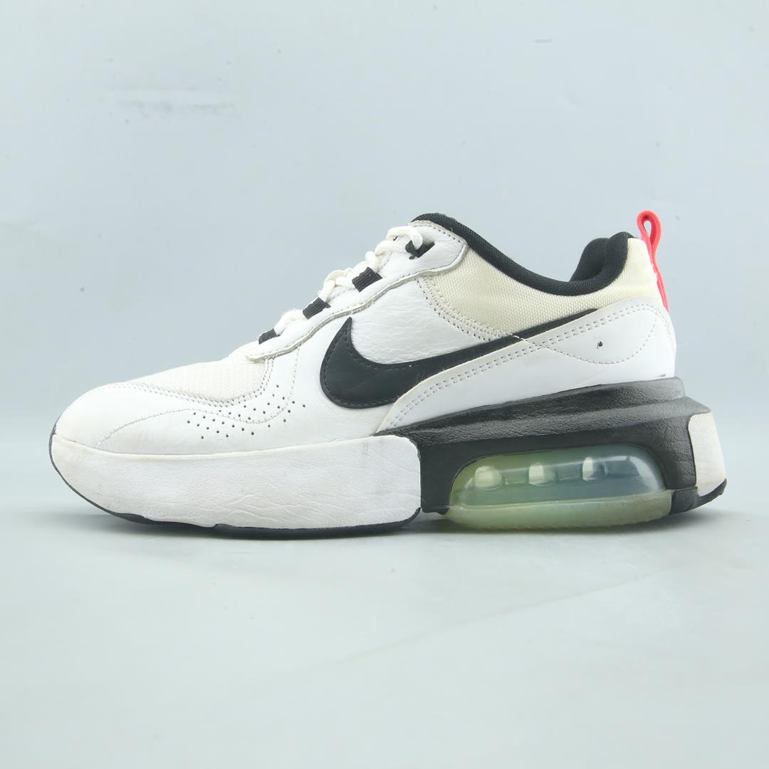 NIKE AIR MAX VERONA