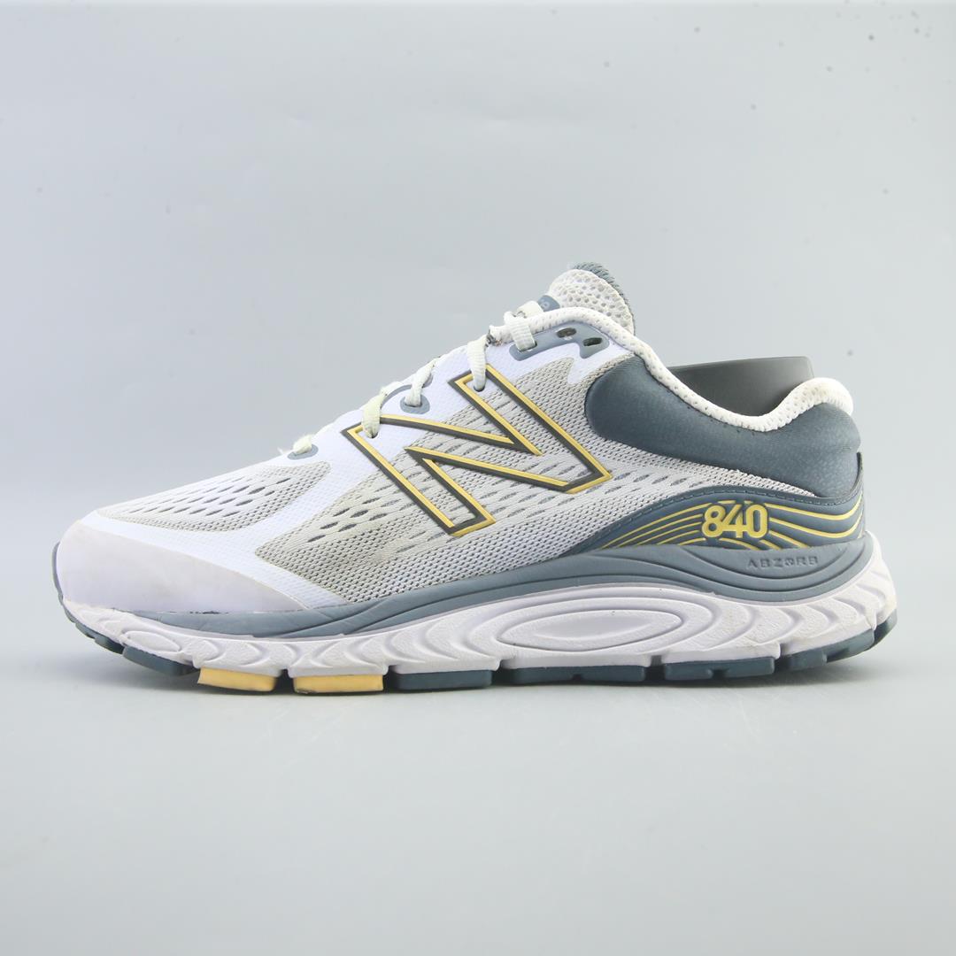 NEW BALANCE 840 V5