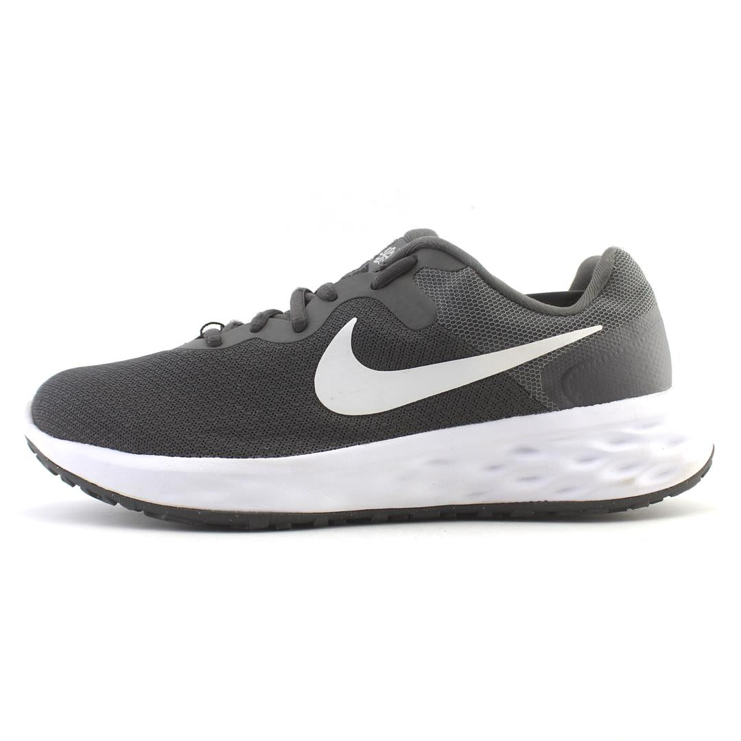 NIKE REVOLUTION 6