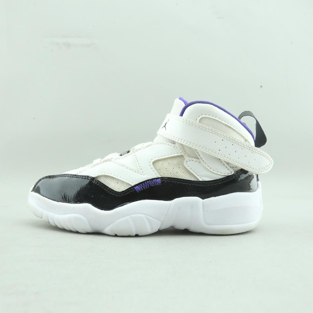 JORDAN JUMPMAN TWO TREY