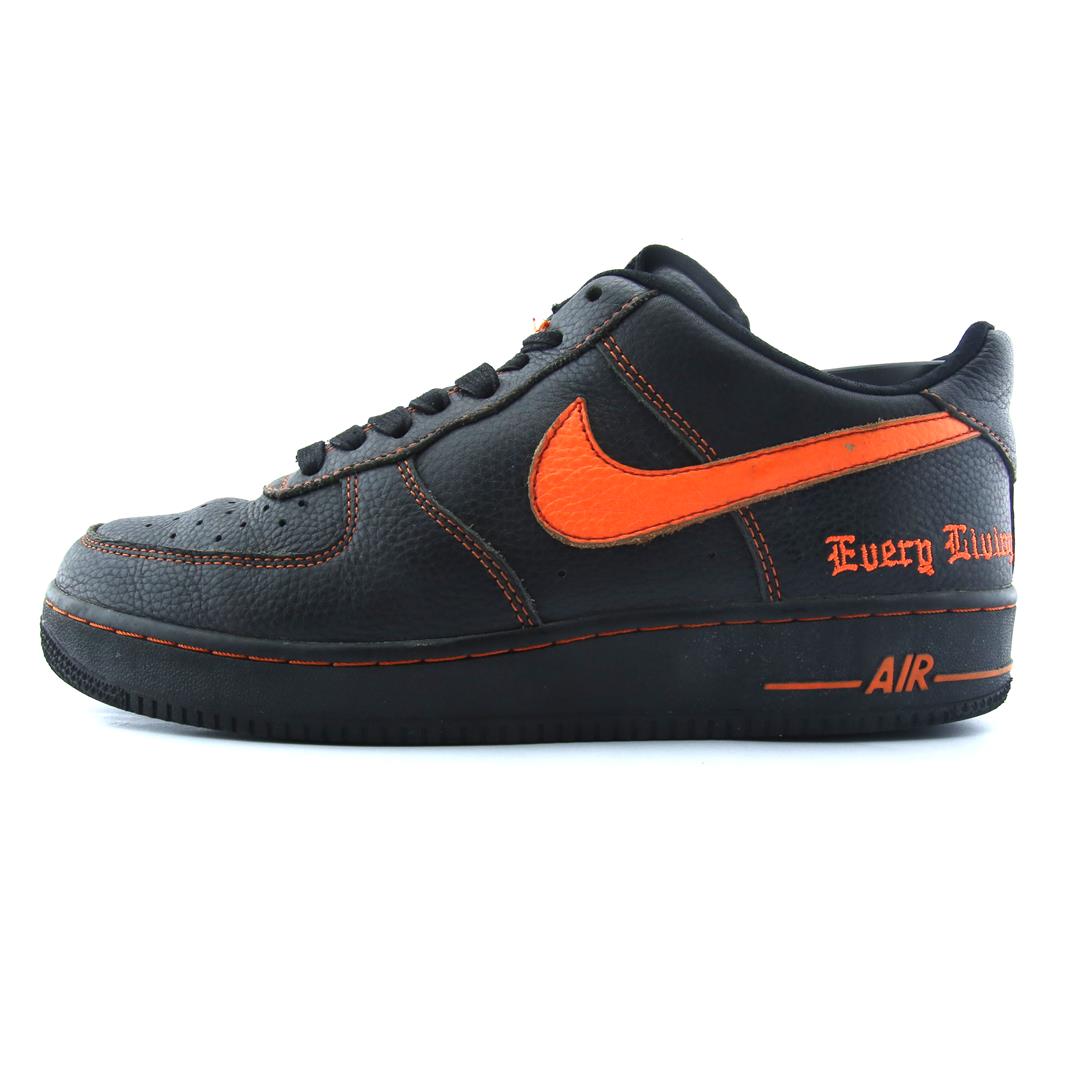 NIKE AIR FORCE 1 LOW