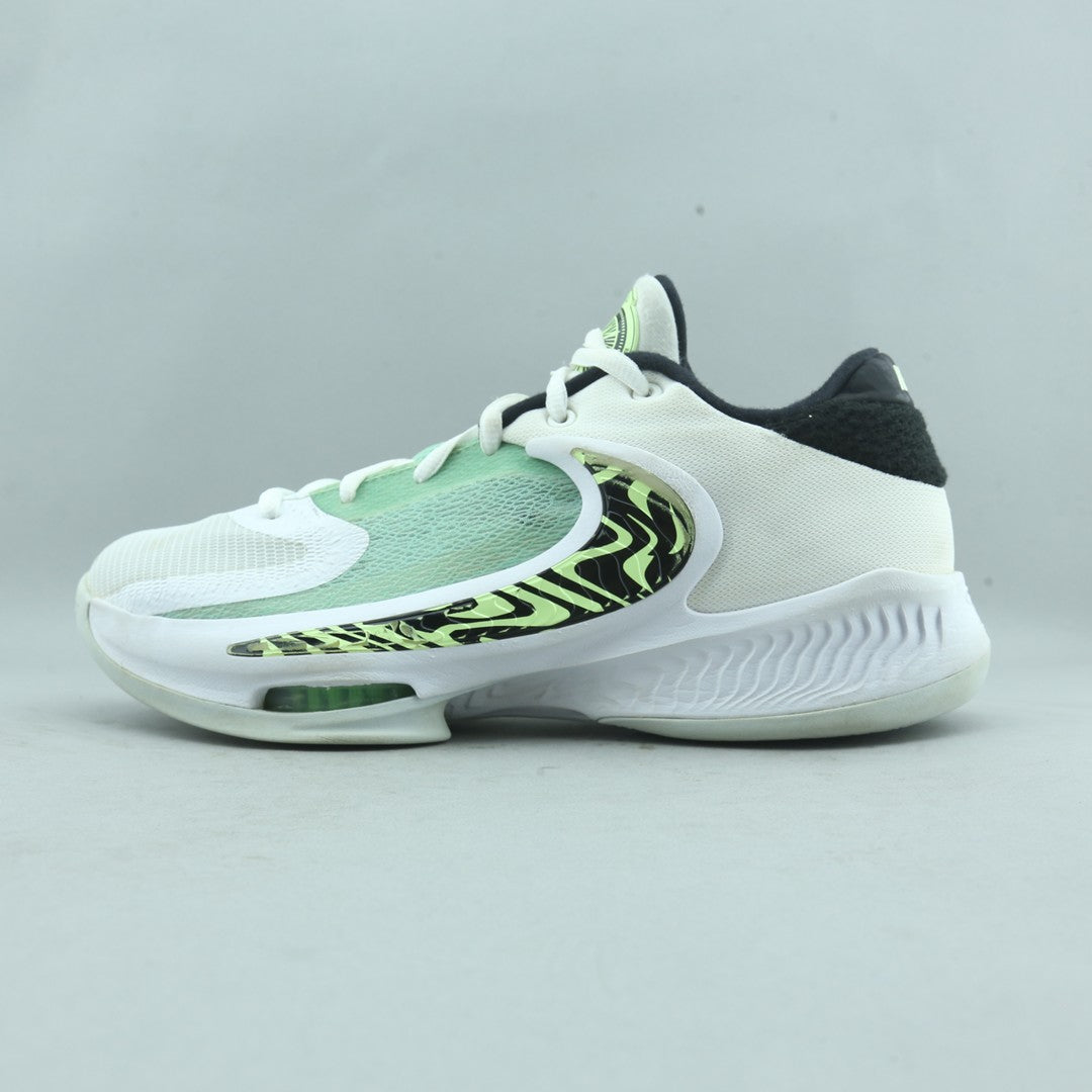 NIKE ZOOM FREAK 4