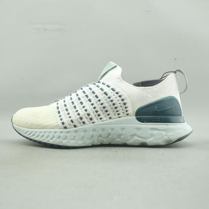 NIKE  REACT PHANTOM RUN FLYKNIT 2