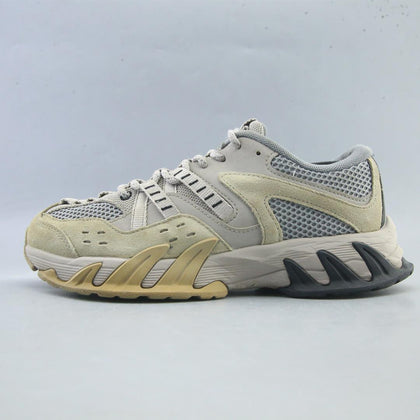LI-NING .