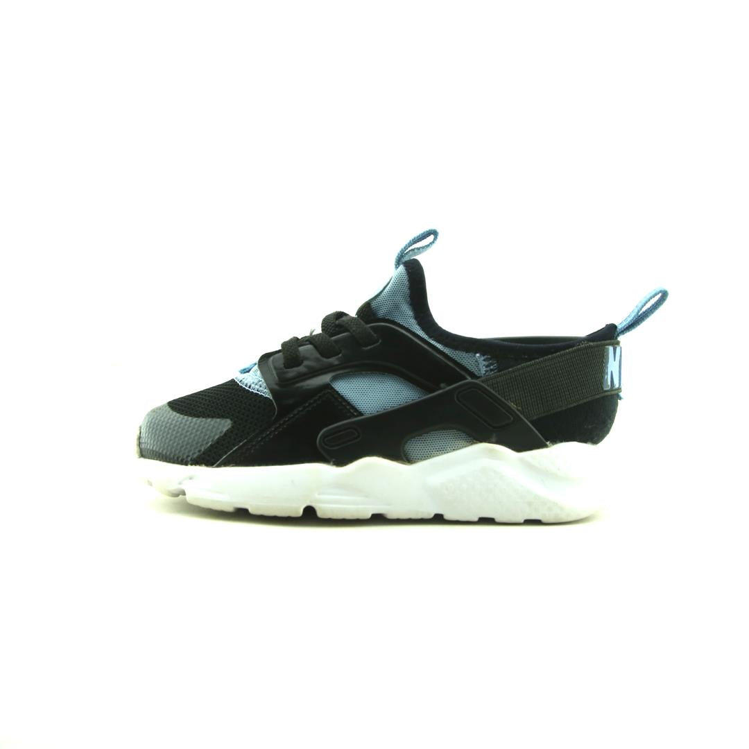 NIKE  HUARACHE RUN ULTRA