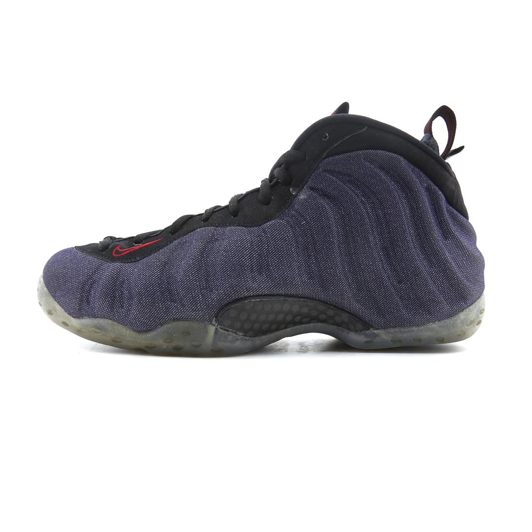 NIKE AIR FOAMPOSITE ONE