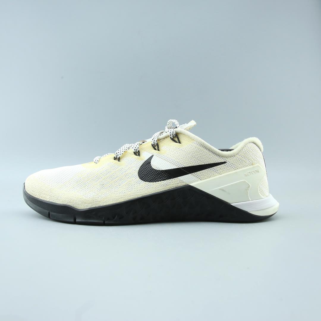 NIKE METCON 3