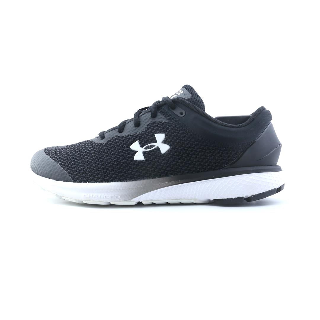 UNDER ARMOUR CHARGED ESCAPE 3
