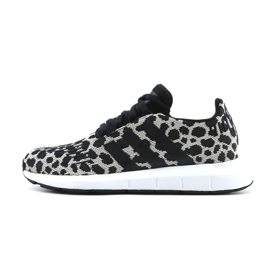 ADIDAS SWIFT RUN